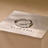 Classic Triple Zirkonia Ring