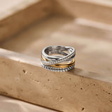 Structured Zirkonia Crossover Ring