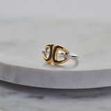 Connected Triangle Vintage Zirkonia Ring