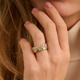 Classic Layered Zirkonia Ring - M model