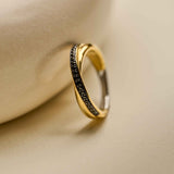 Zwarte Zirkonia Crossover Ring - XS model