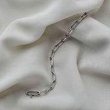 Closed Forever Schakel Armband