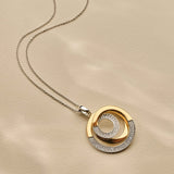Sculptural Twisted Zirkonia Ketting met hanger
